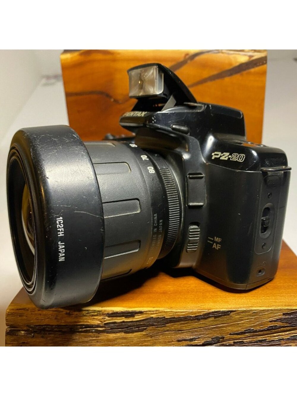 PENTAX PZ-20 35MM SLR FILM CAMERA WITH Tamron AF Aspherical 28-80MM LENS